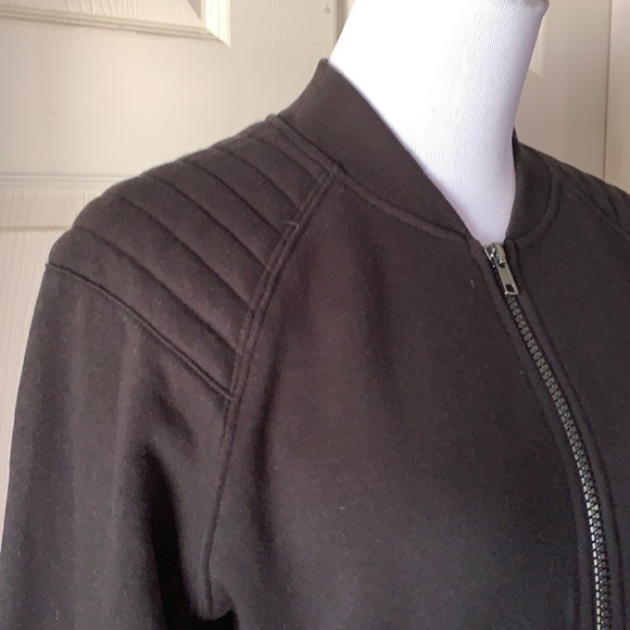 Athletic black thin sweat jacket - Picture 2 of 3